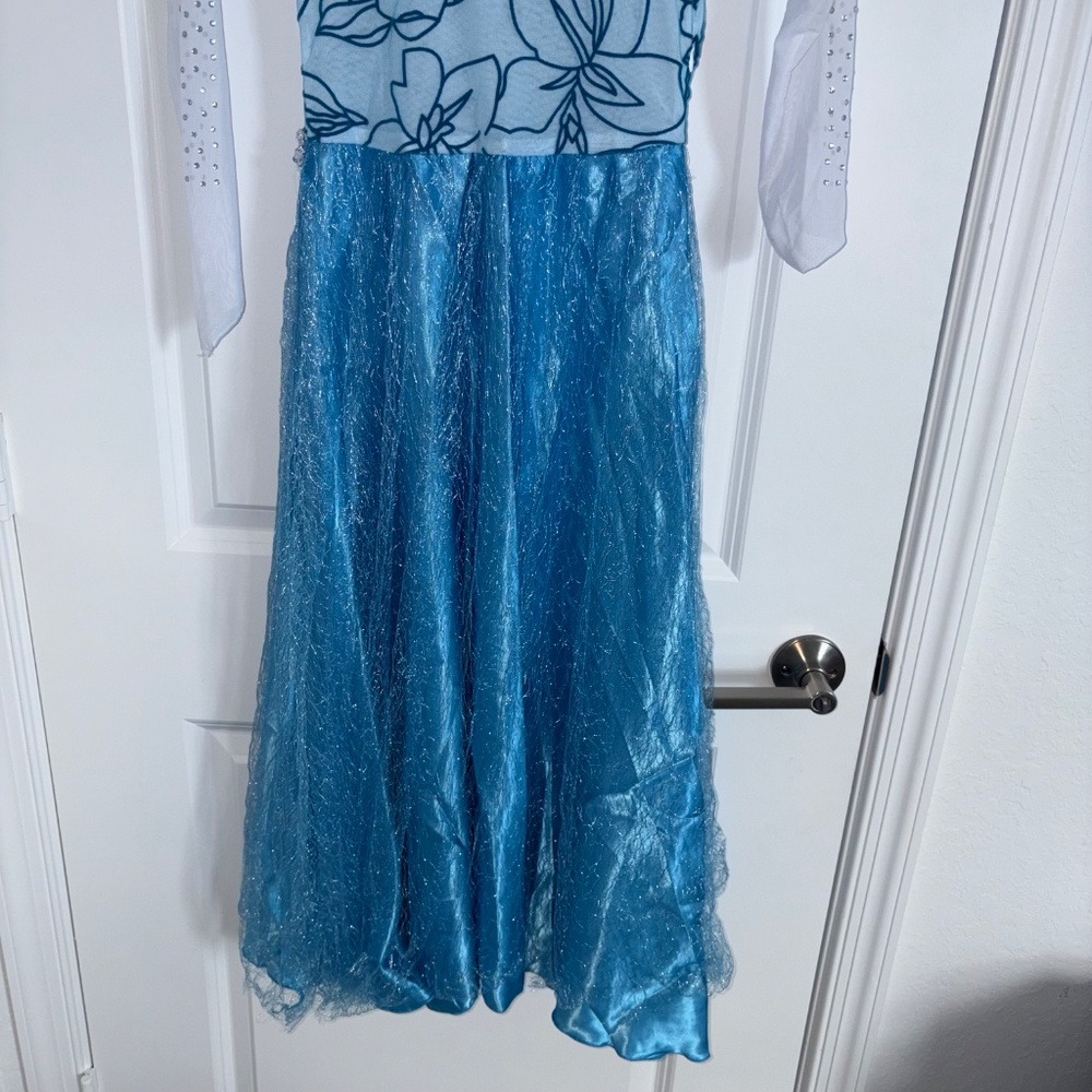 Frozen Halloween Costumes for Girls Dresses with accessories Size 130 (6-7) - Picture 11 of 16